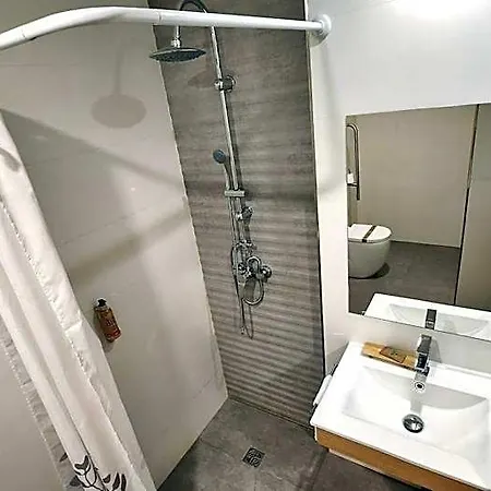 Hotel Eco 2*